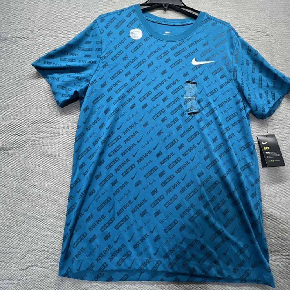 Nike Sportswear JDI Just‎ Do It T-shirt Size Large AOP